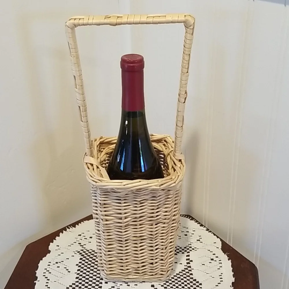 Wicker Wine Holder Tan